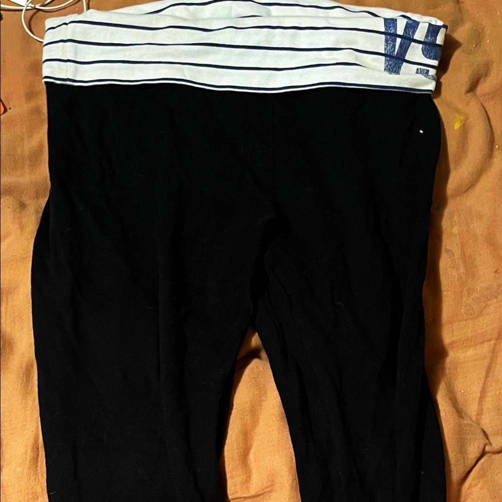Victoria’s Secret Straight Leg Yoga Pants (XS)